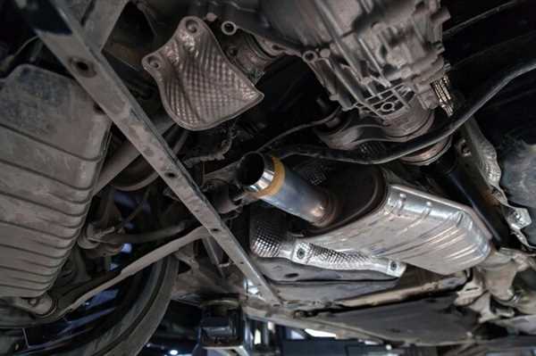 Identifying Symptoms of Exhaust Leaks in Vehicles